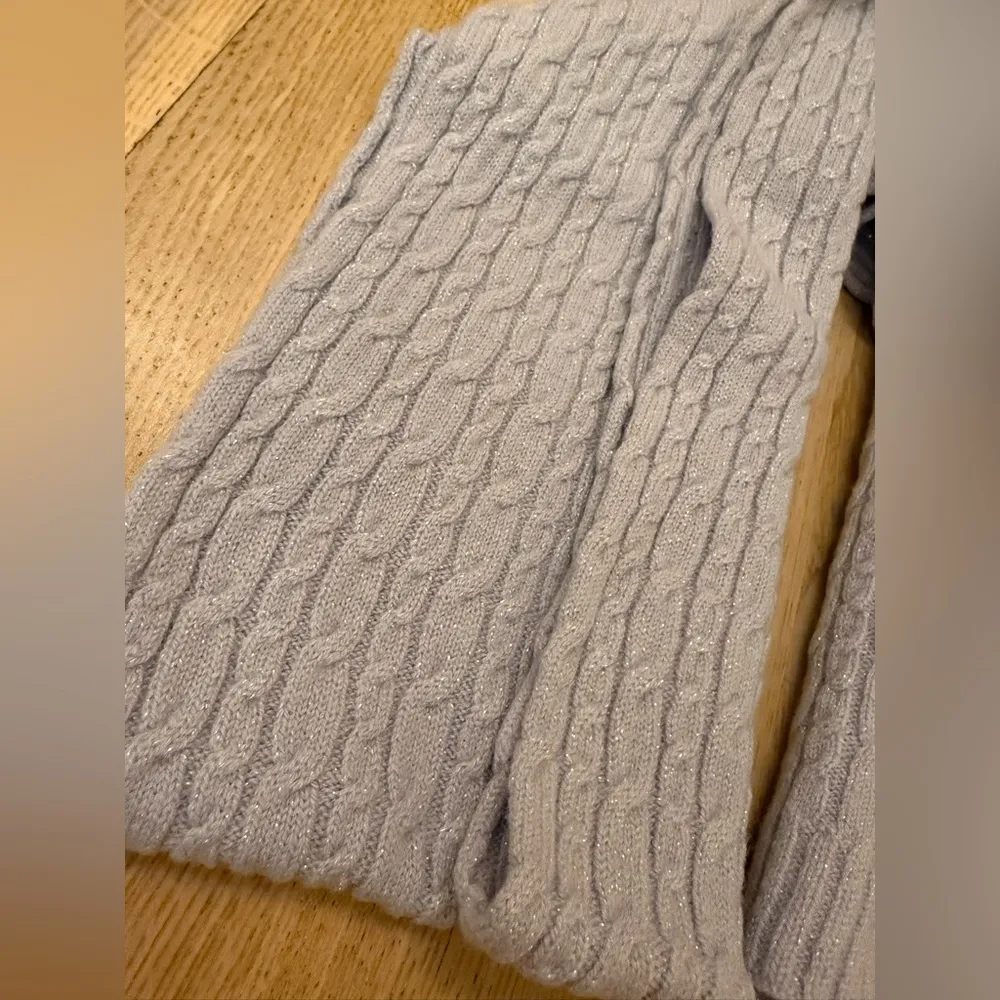 Light blue warm scarf with lurex - Image 4