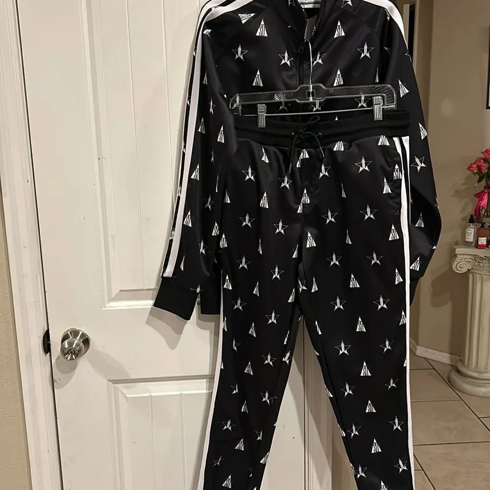 RARE Jeffree Star X Shane Dawson Conspiracy Collection Tracksuit in Black, Large - Image 3