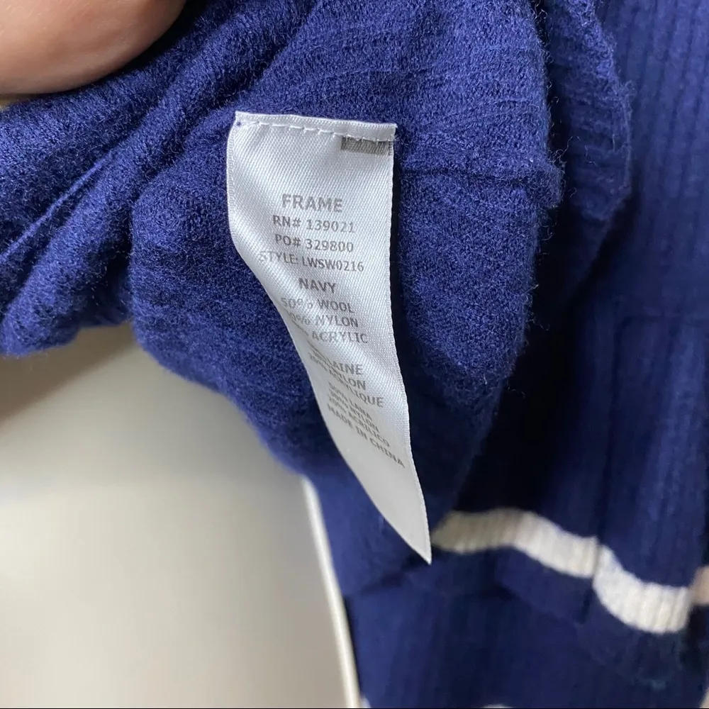 FRAME Double ruffle cuff wool blend sweater In navy XS B5 - Image 6