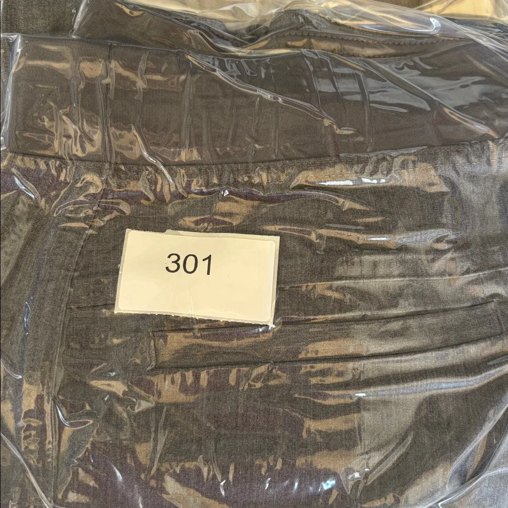 Figs Gray Cargo Pants with Green Accent - Image 11