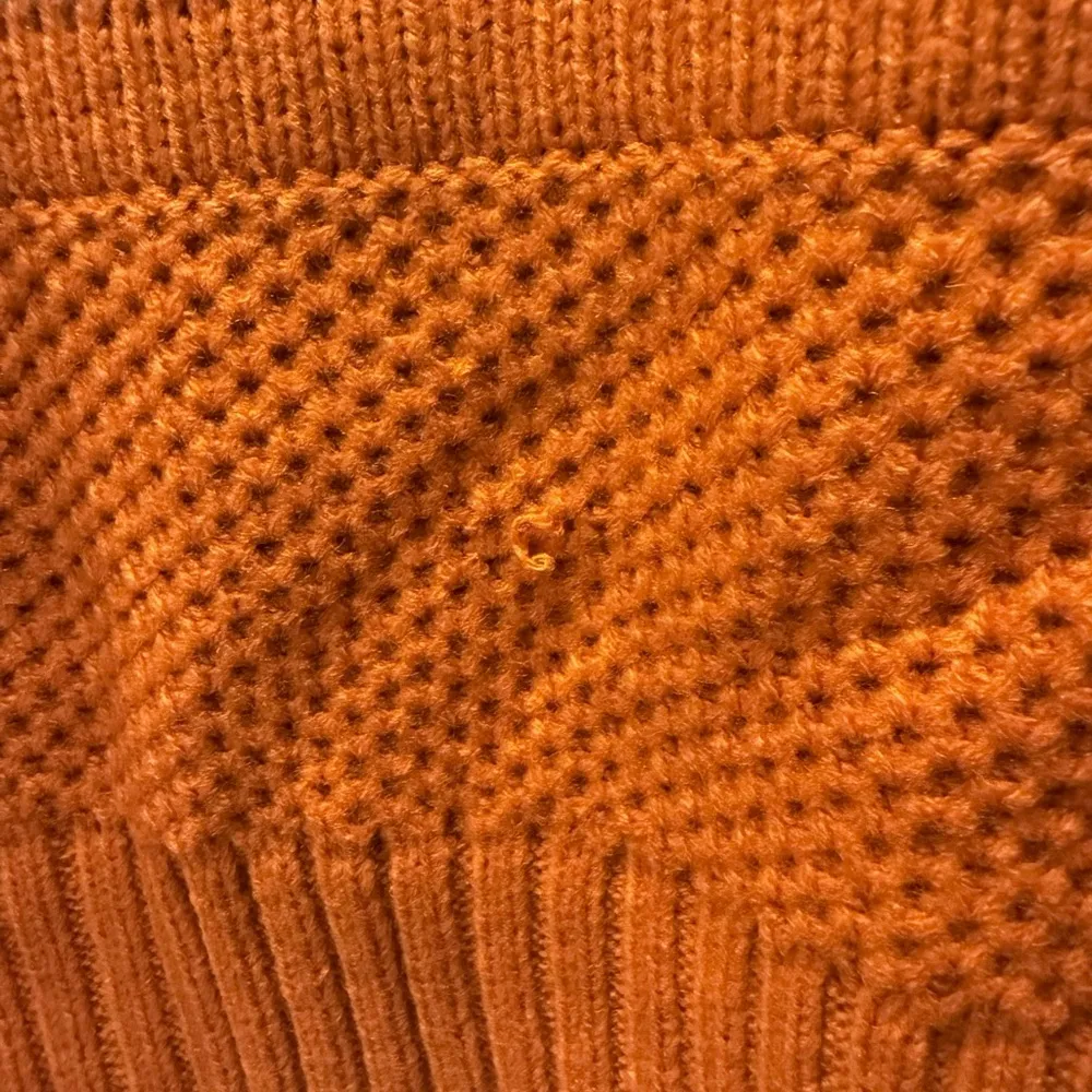 Colorblock Knit Sweater – Size M Orange Size M - Image 4