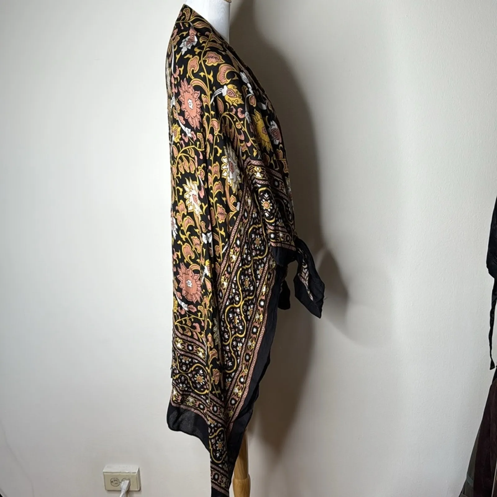 Free People Magic Dance Border Print Duster - Image 6