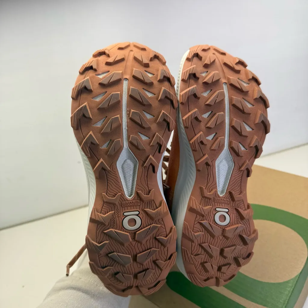 NIB Oboz Katabaltic LT Low GTX Waterproof Hiking Shoe Nectar Orange 44102 Sz 8.5 - Image 5