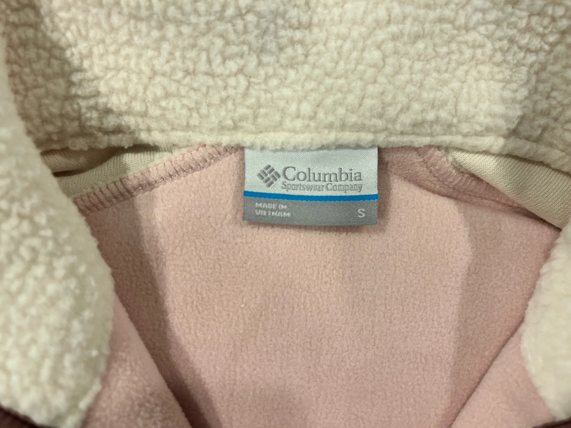 Columbia  Quarter-Zip Pullover - Image 4