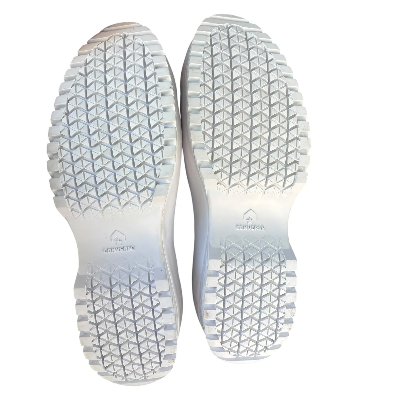 Converse CTAS Lugged 2.0 Hi Top Platform Sneakers Black White Unisex Size 11.5 W - Image 9