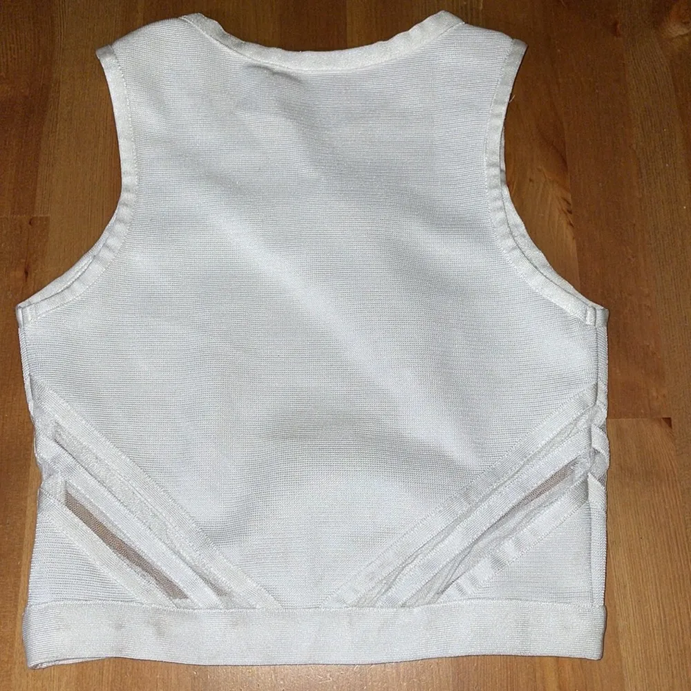 WOW couture white mesh cut out form fitting sleeveless crop top - Image 4