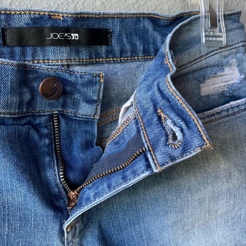 Joes Jean shorts sz 25 distressed stretch Dana - Image 4
