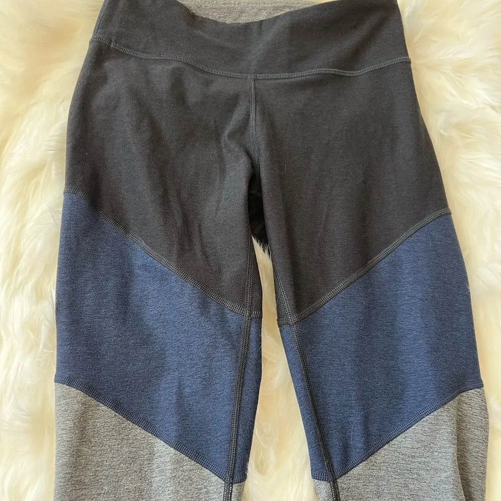 Outdoor Voices 7/8 Springs Leggings Charcoal/Navy/Graphite - Image 3