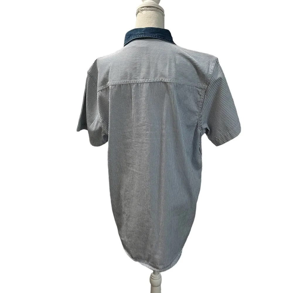 Quizz Again & Co. Denim Cottagecore Flowers Hearts Stars Embroidered Shirt Blue Size L - Image 4