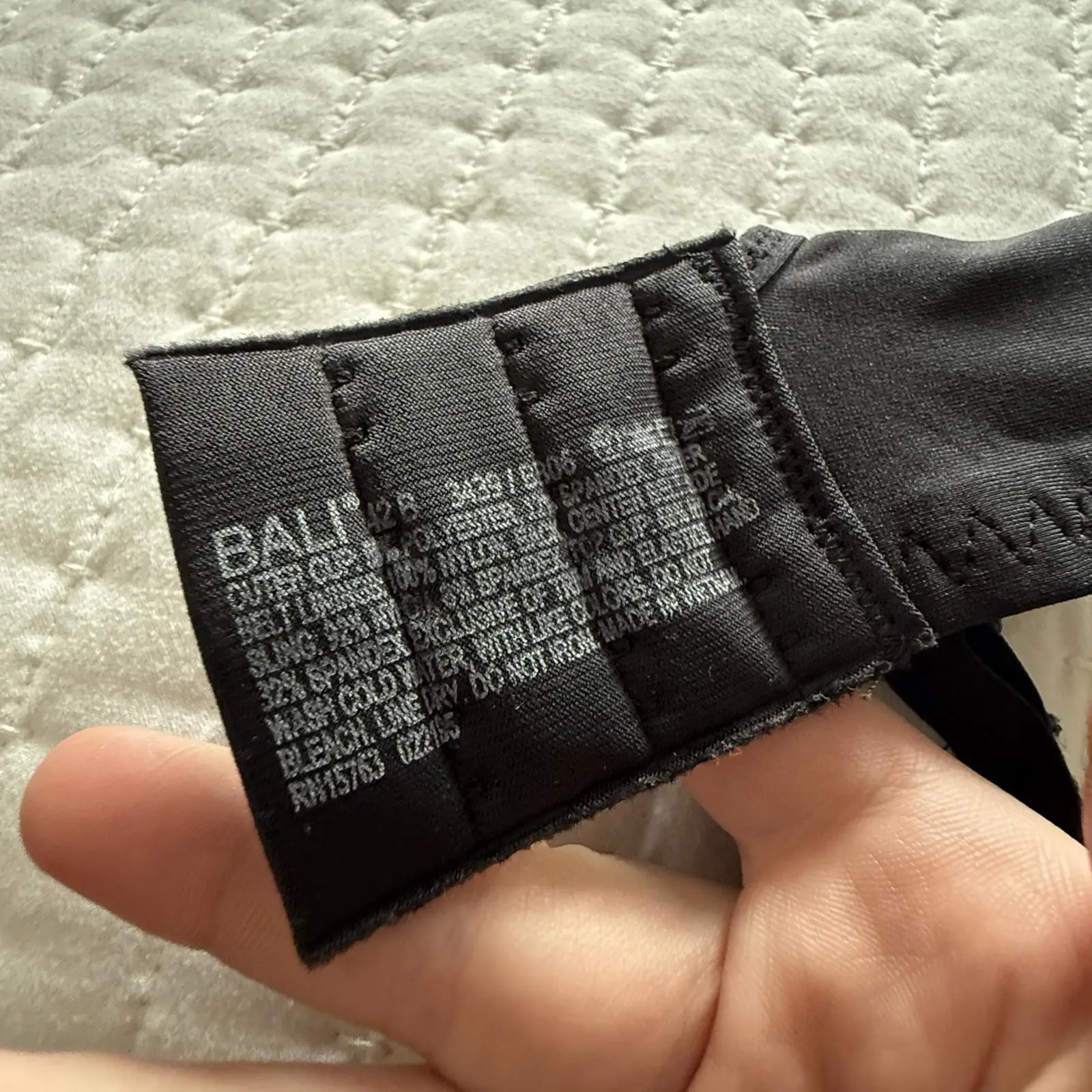 Bali Black 42B 3439 Ultra Light Underwire Bra Unpadded Full Coverage Size undefined - Image 15