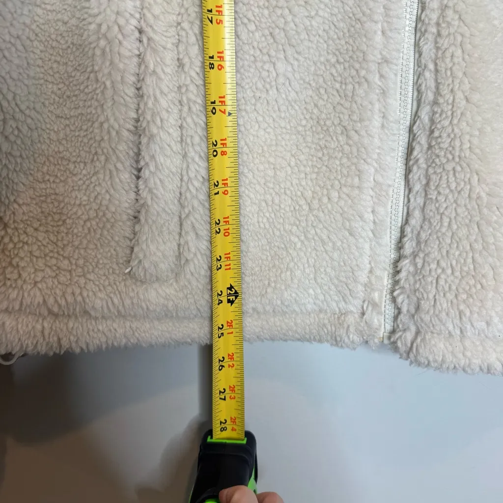 Alo Yoga Flurry Sherpa Jacket Bone Size Medium - Image 11