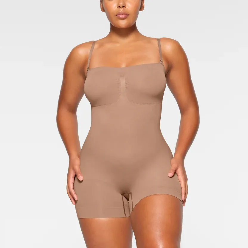 NWOT SKIMS Strapless Sculpting Mid Thigh Bodysuit size 4X Sienna - Image 2