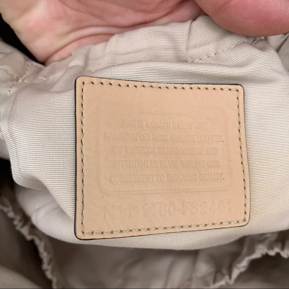 Coach Peyton crossbody multifunction bag purse - Image 8