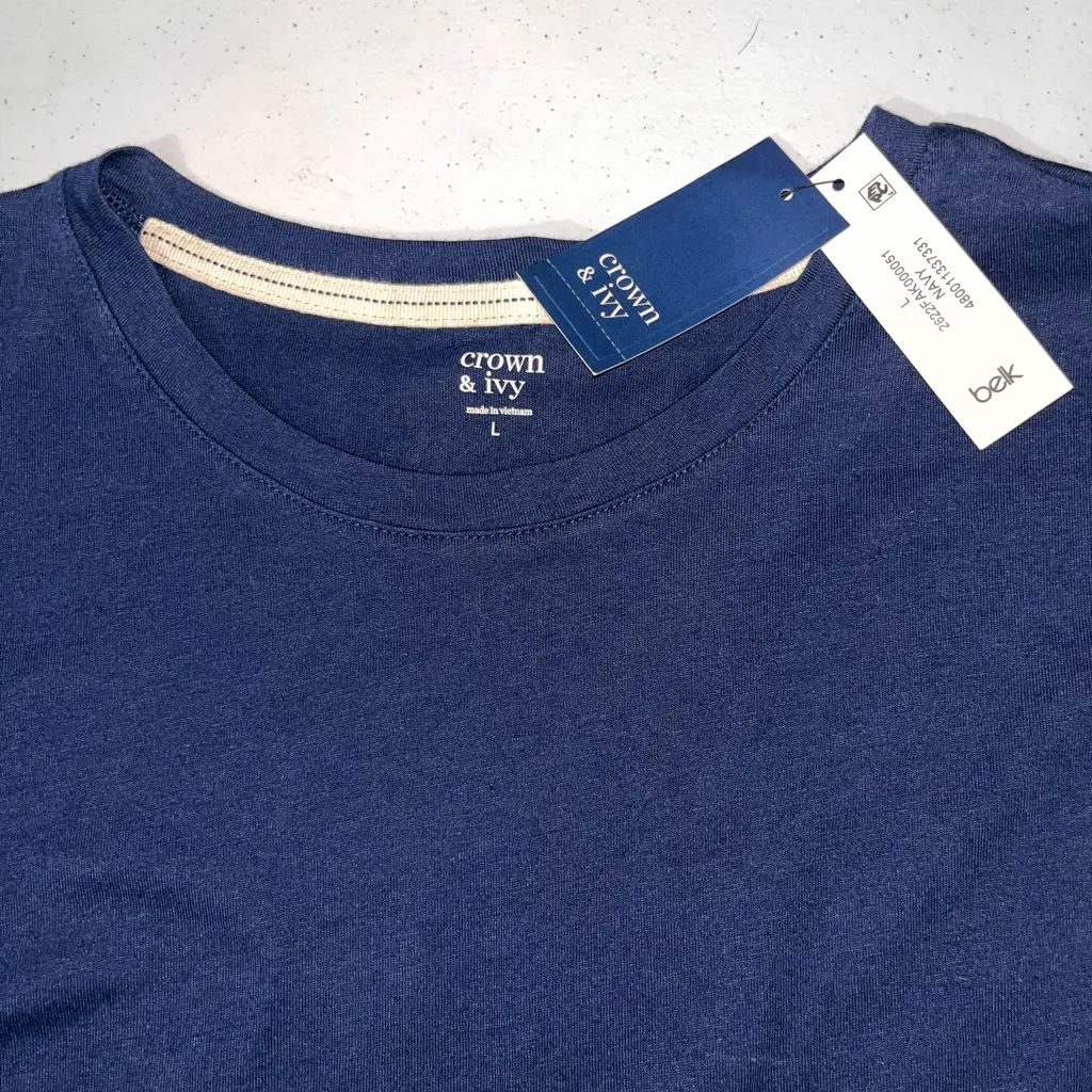 💜 NWT Crown & Ivy Blouse - Image 3