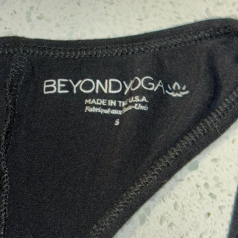 Beyond yoga split back tank - Image 3