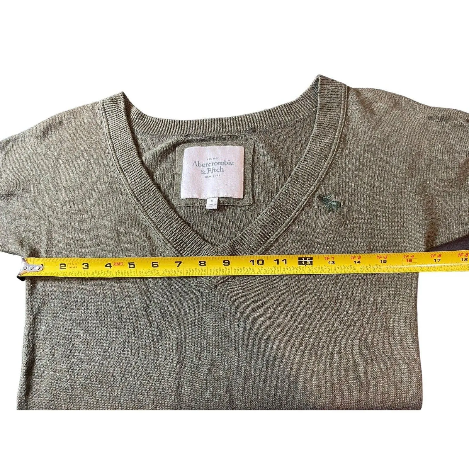 Y2K Abercrombie & Fitch Deep V-neck Short Sleeve Longer Length M Sweater READ - Image 8