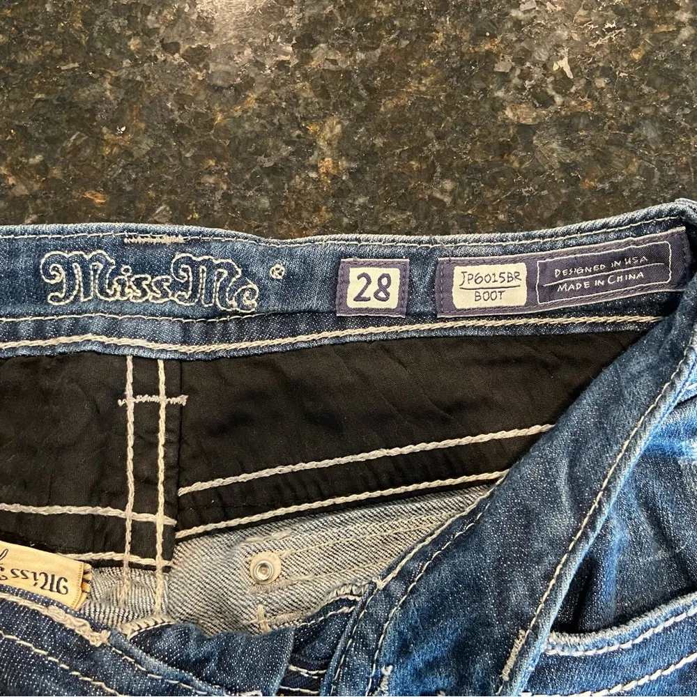 Miss Me Indigo Boot Cut Jeans Bedazzled Bling Gem Size 28 JP6015BR - Image 9