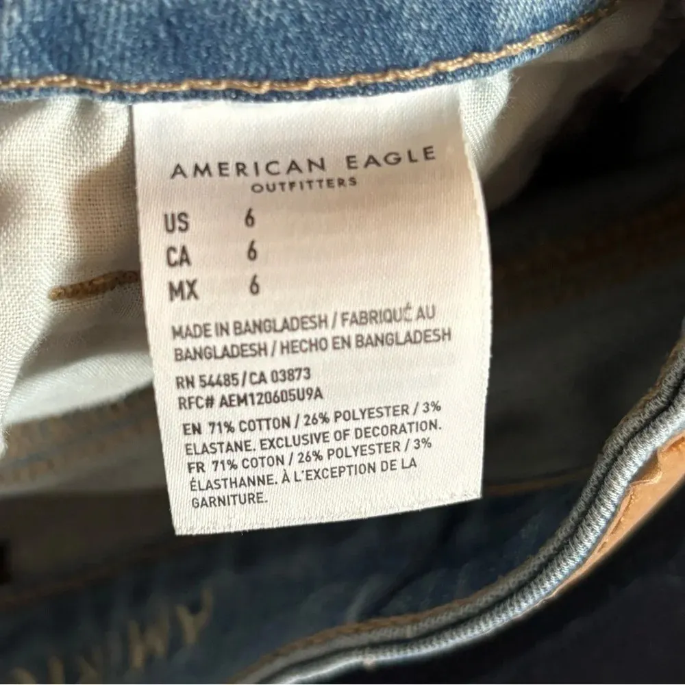 American Eagle Jean Shorts Super High Rise Shortie Size 6 - Image 4