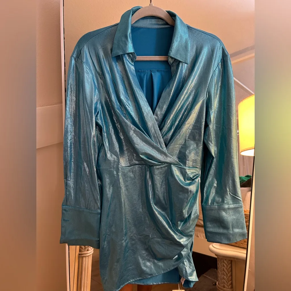 New blue Shimmery Wrap Mini Dress M Size M - Image 3