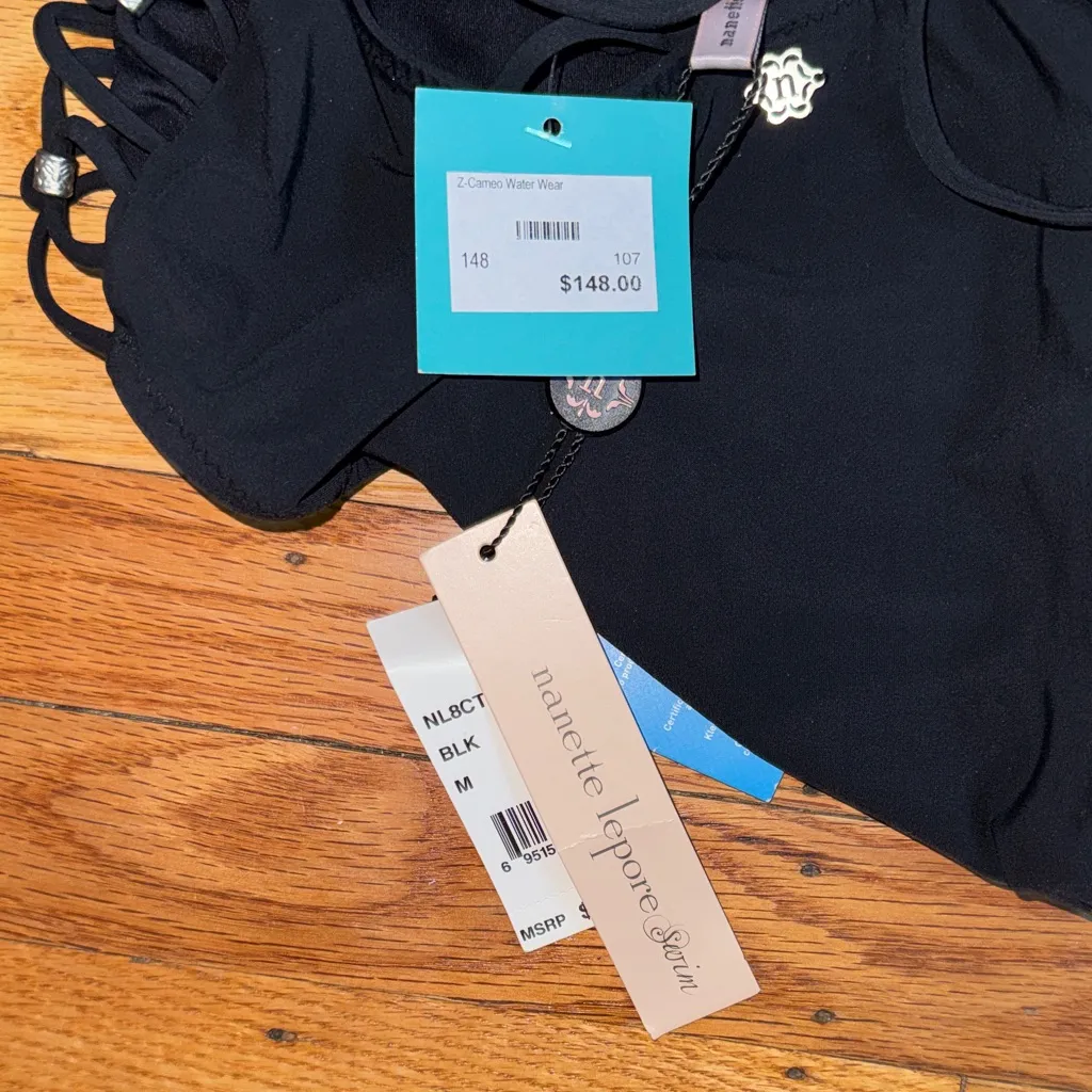 Stylish one piece bathing suit. Nanette lepore - Image 3