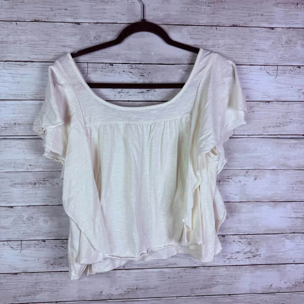 American Eagle Ruffled Short Sleeve Tee Size Large - Image 2