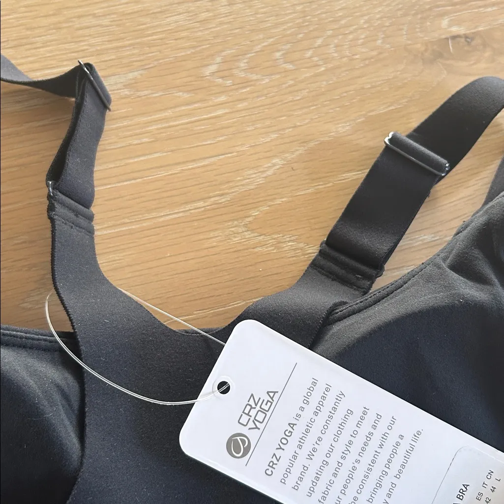 CRZ YOGA Butterlift Womens Racerback Padded Sports Bra, Size Medium, NWT - Image 9