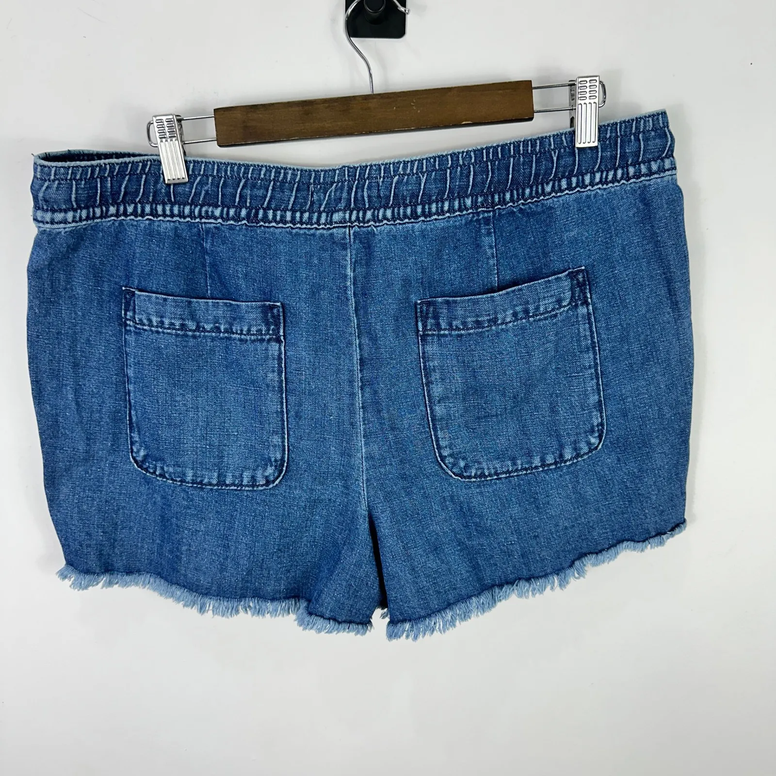 LOFT Denim Pull On Shorts Large Blue Raw Hem Rope Belt Coastal Resort Beachy - Image 2