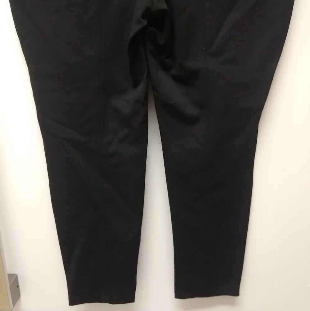 White House Black Market The Skinny Black Paisley Print Pants - Size 12 NWOT - Image 9