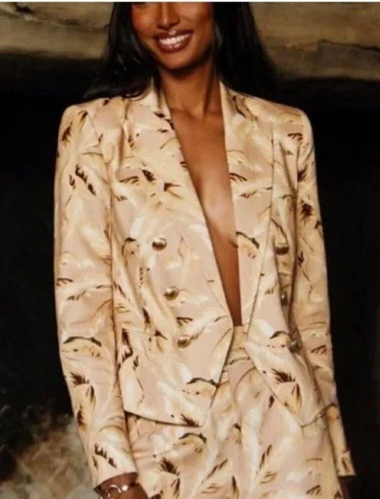 💕L'AGENCE Brooke Double Breasted Crop Blazer Honey Multi Tonal Palm Leaf 6 NWT - Image 5