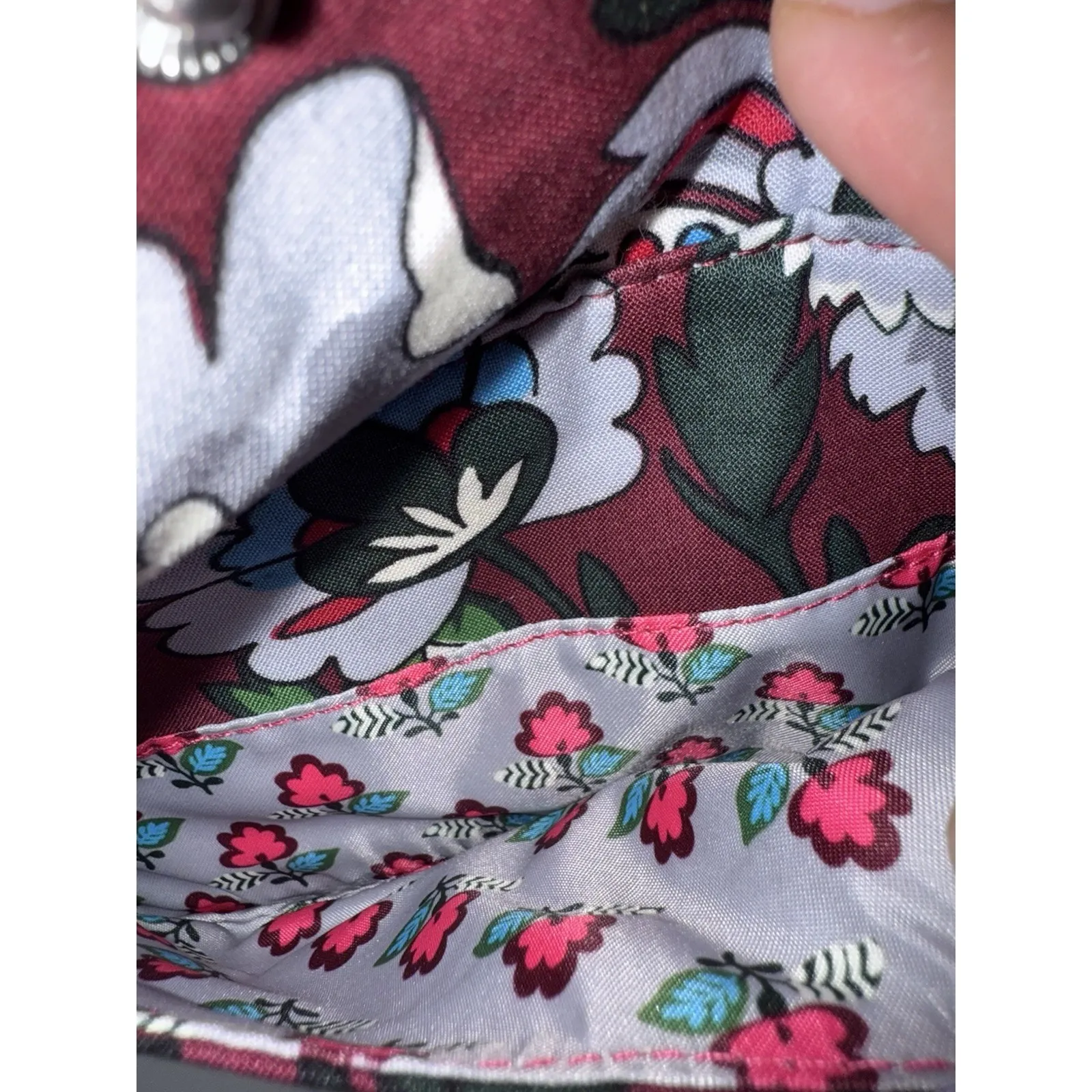 Vera Bradley Bag Crossbody RFID Envelope Bordeaux Blooms Cellphone Wallet - Image 8