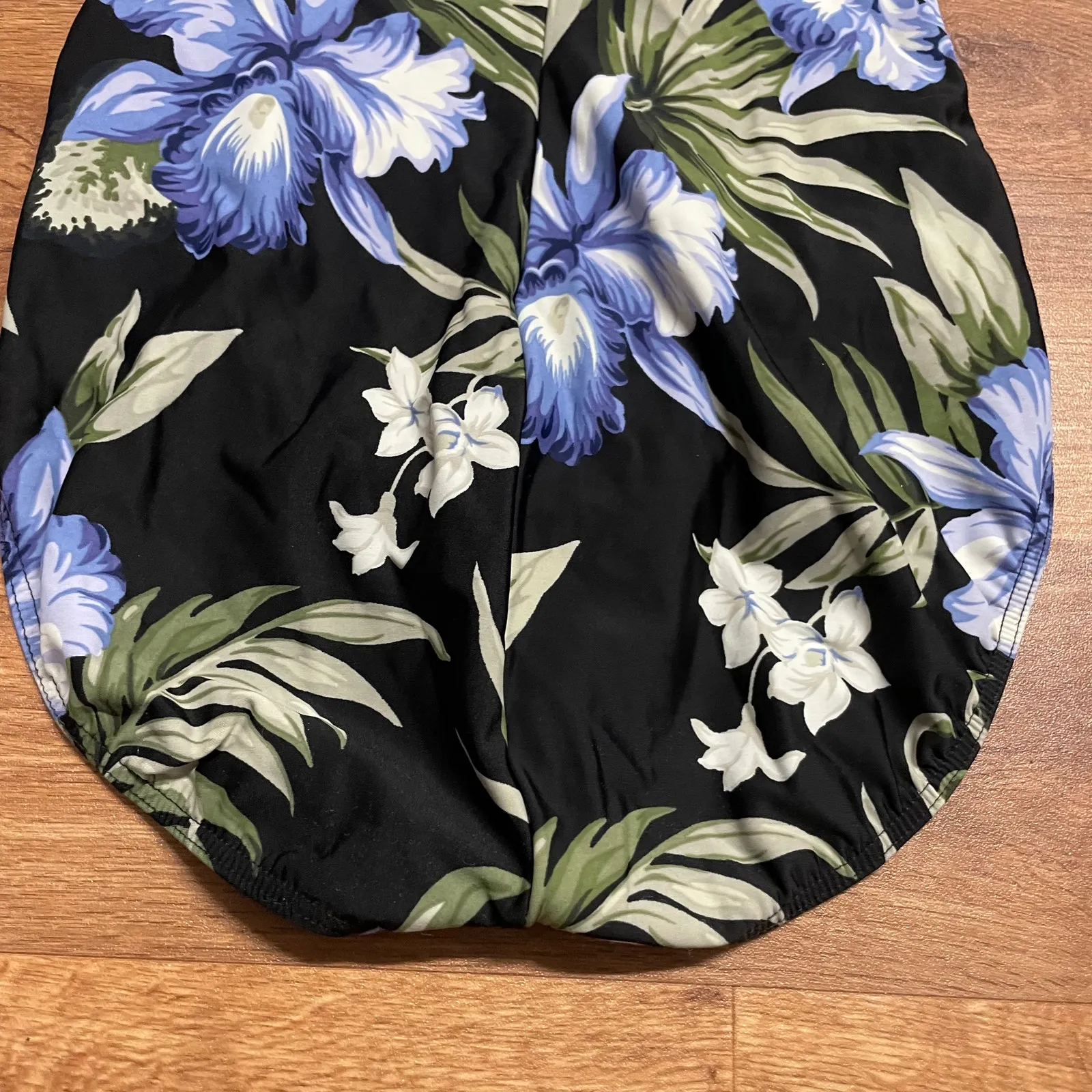 Lands End Womens Black Blue Green Floral Wrap Front One Piece Swim Suit Size 10 - Image 7