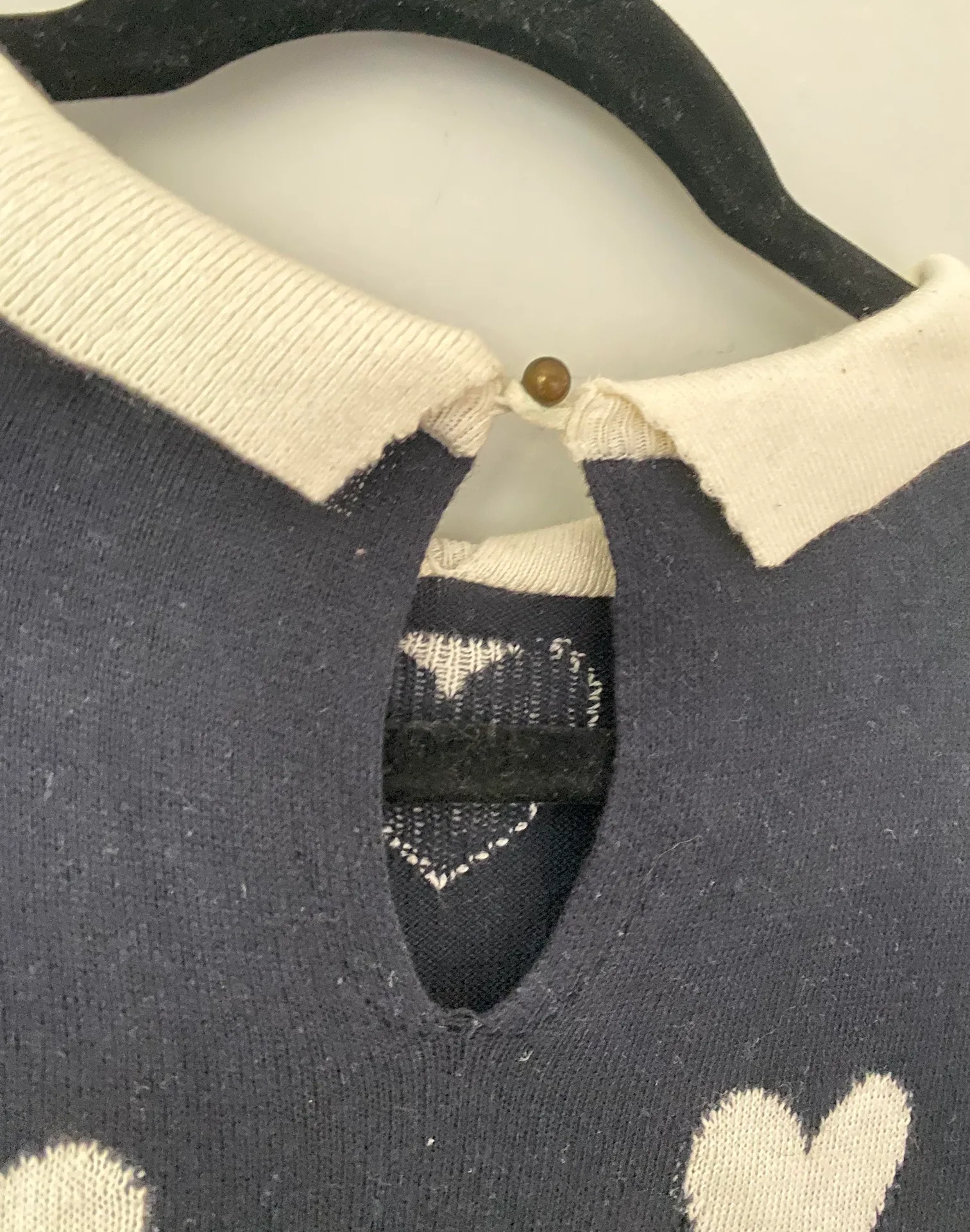 Hearts Sweater - Image 3