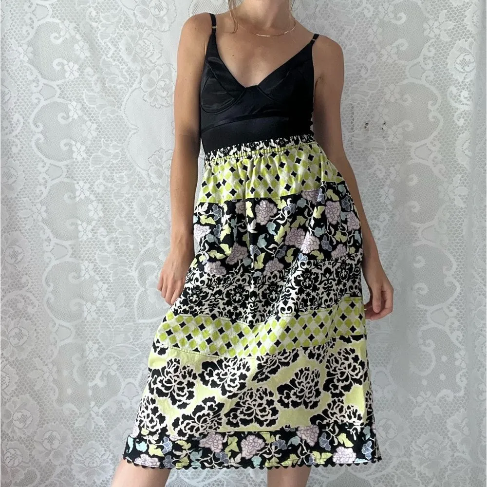Handmade Multipattern Tiered Purple & Green & Black Elastic Waist MIDI Skirt Size undefined - Image 9