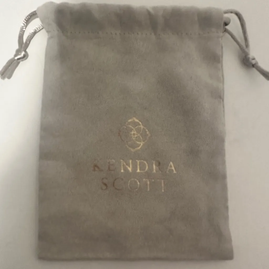 Kendra Scott Elisa Short Pendant Necklace Sterling Silver - Image 7