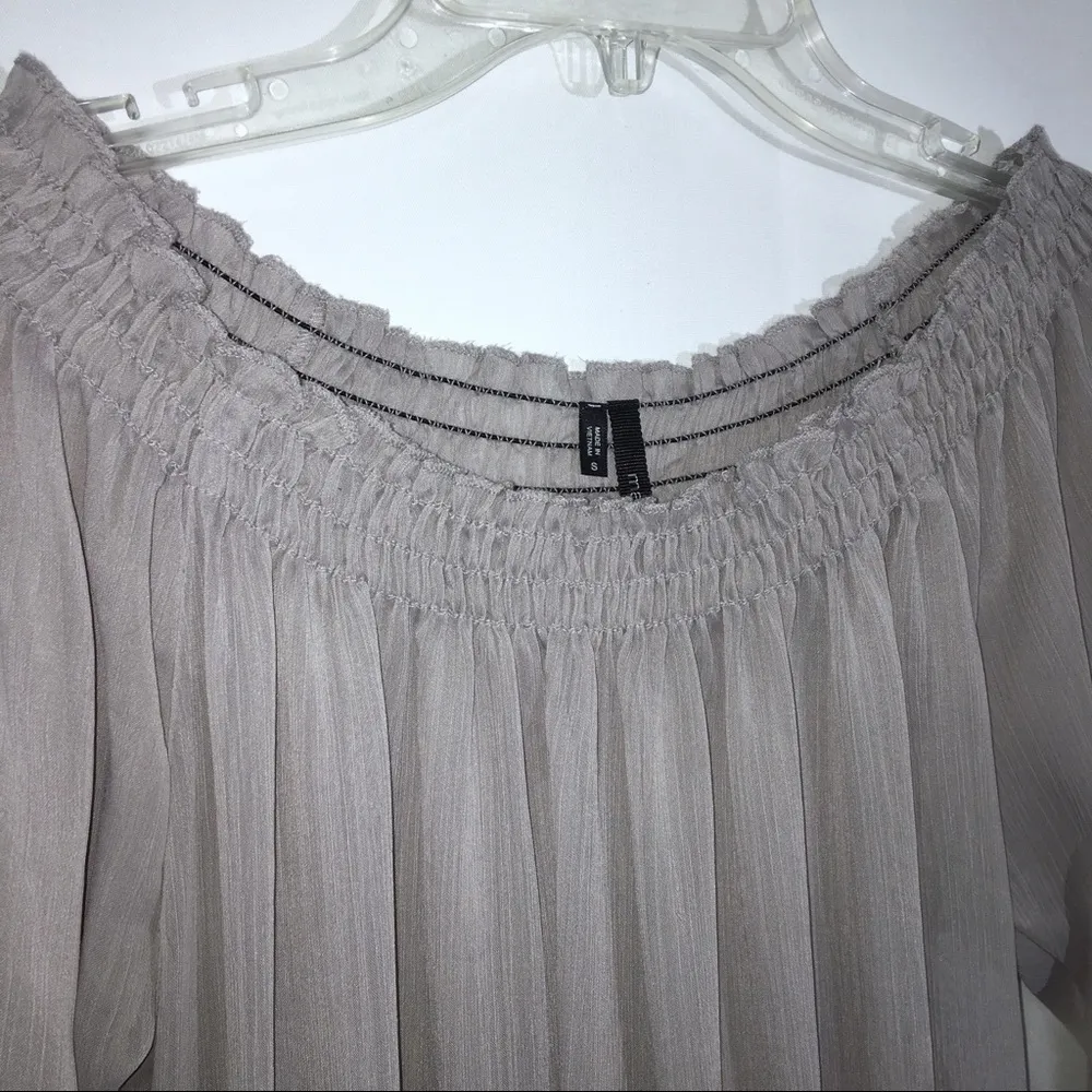 Gray Sheer Blouse with Fitted Waistline - Image 2