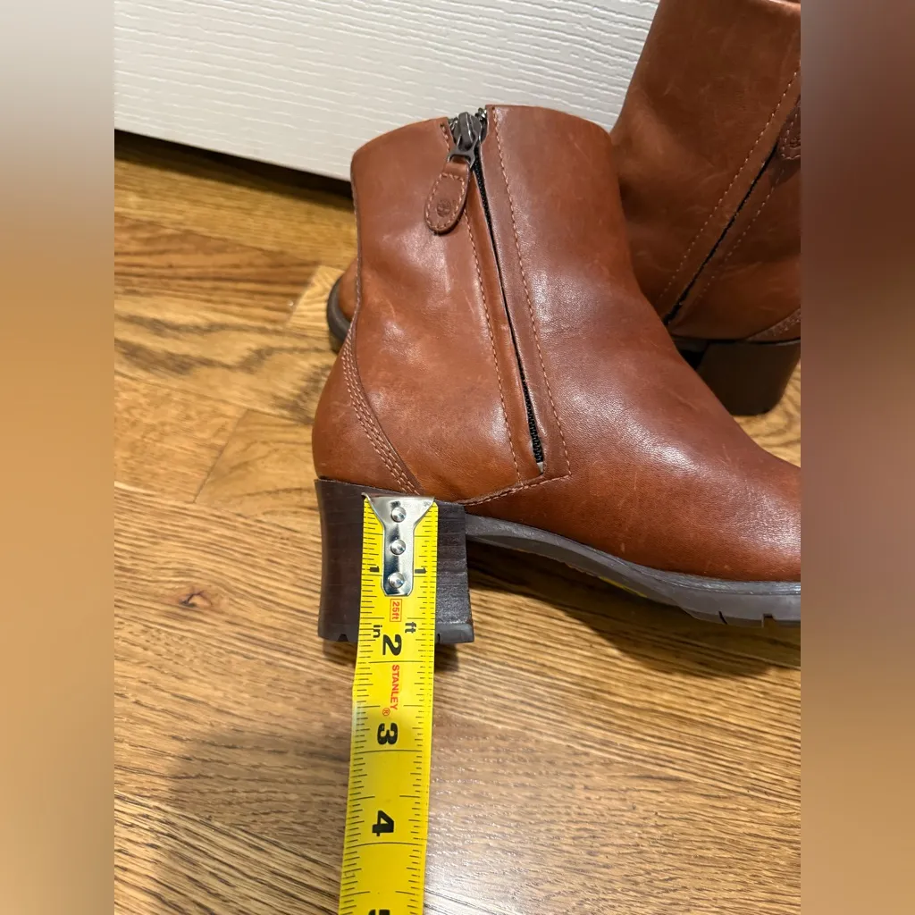 Timberland Women's Brown Leather Boots size 6 - Image 8