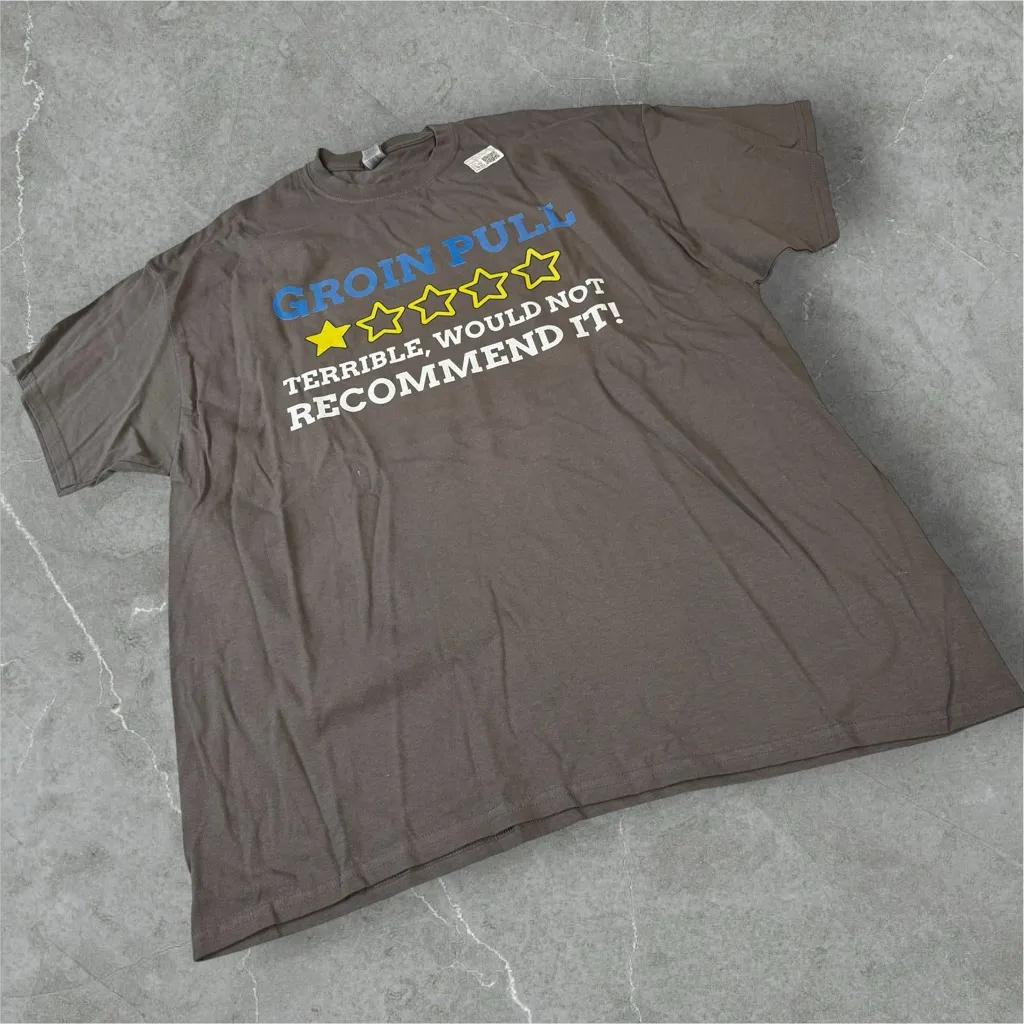 Gildan Groin Pull Funny Graphic Tee Gray Unisex 2XL - Image 3