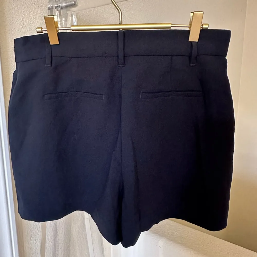 Wilfred Black Bermuda Shorts Tailored Fit Size 10 - Image 4