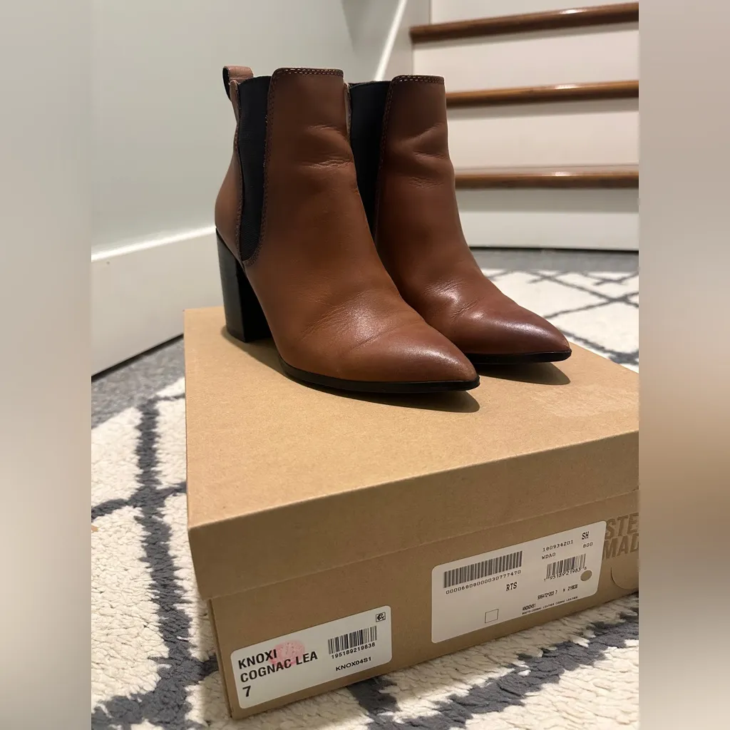 Steve Madden Knoxi Cognac Lea Ankle Bootie. Size 7. - Image 2