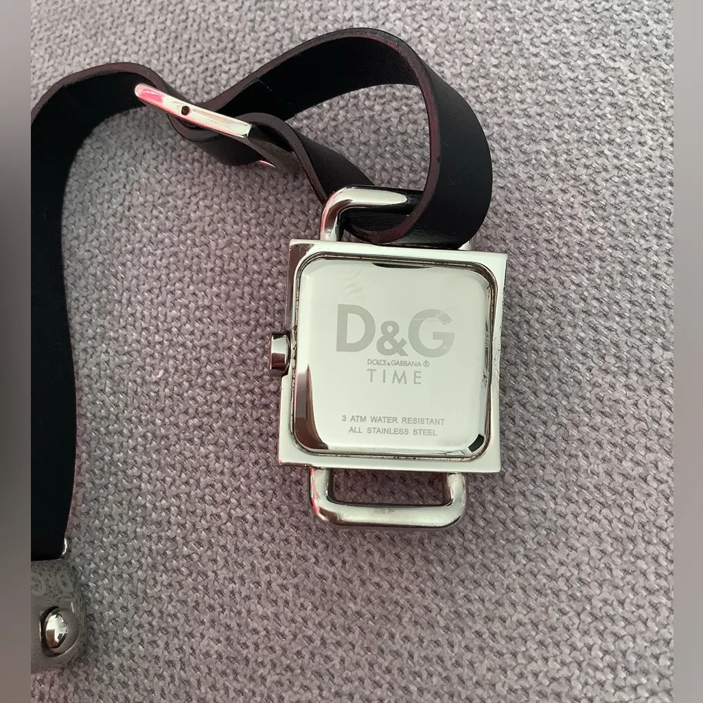 Ladies DOLCE&GABBANA watch 🌹🌹 - Image 3