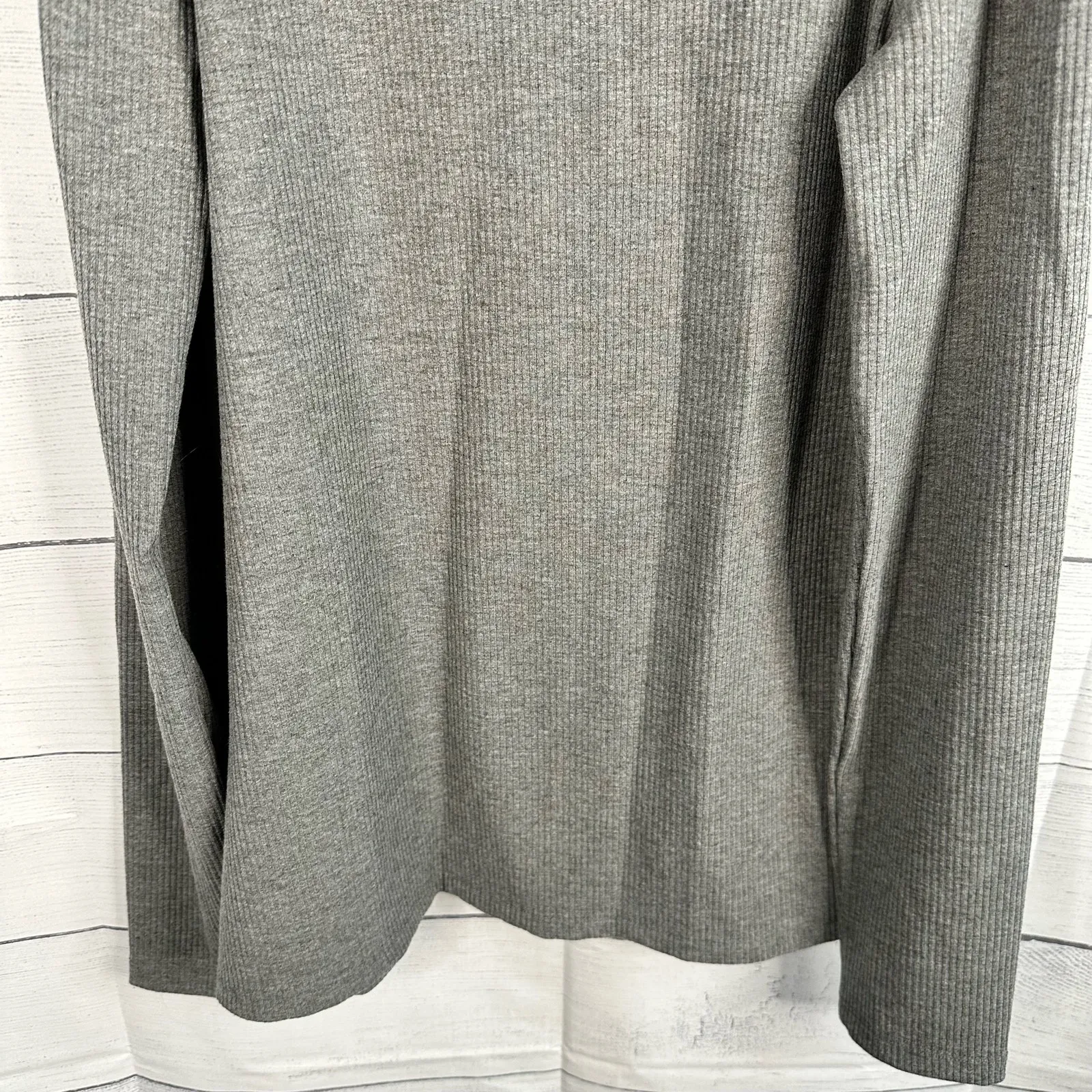 Halogen Womens Ribbed Turtleneck Pullover Sweater Gray size Medium - Image 8