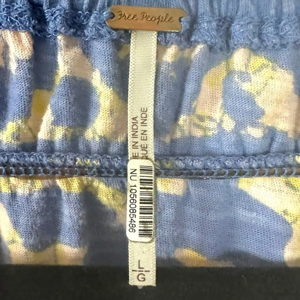 Free People Retro 70s Bohemian On The Block Top in Blue Large V Neck Bell Sleeve - Image 15