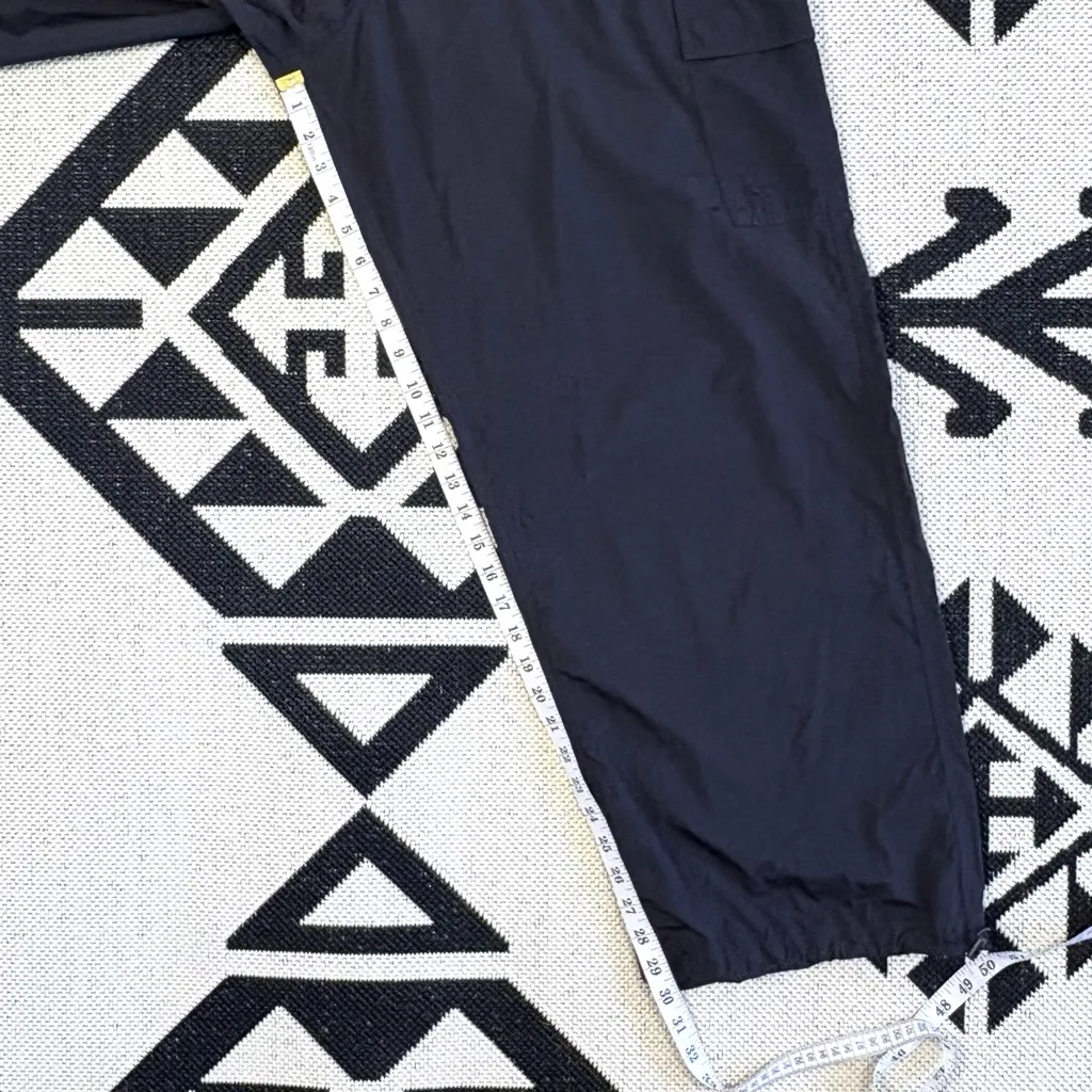 PINK Victoria's Secret Parachute Cargo Pants in Black XL - Image 10