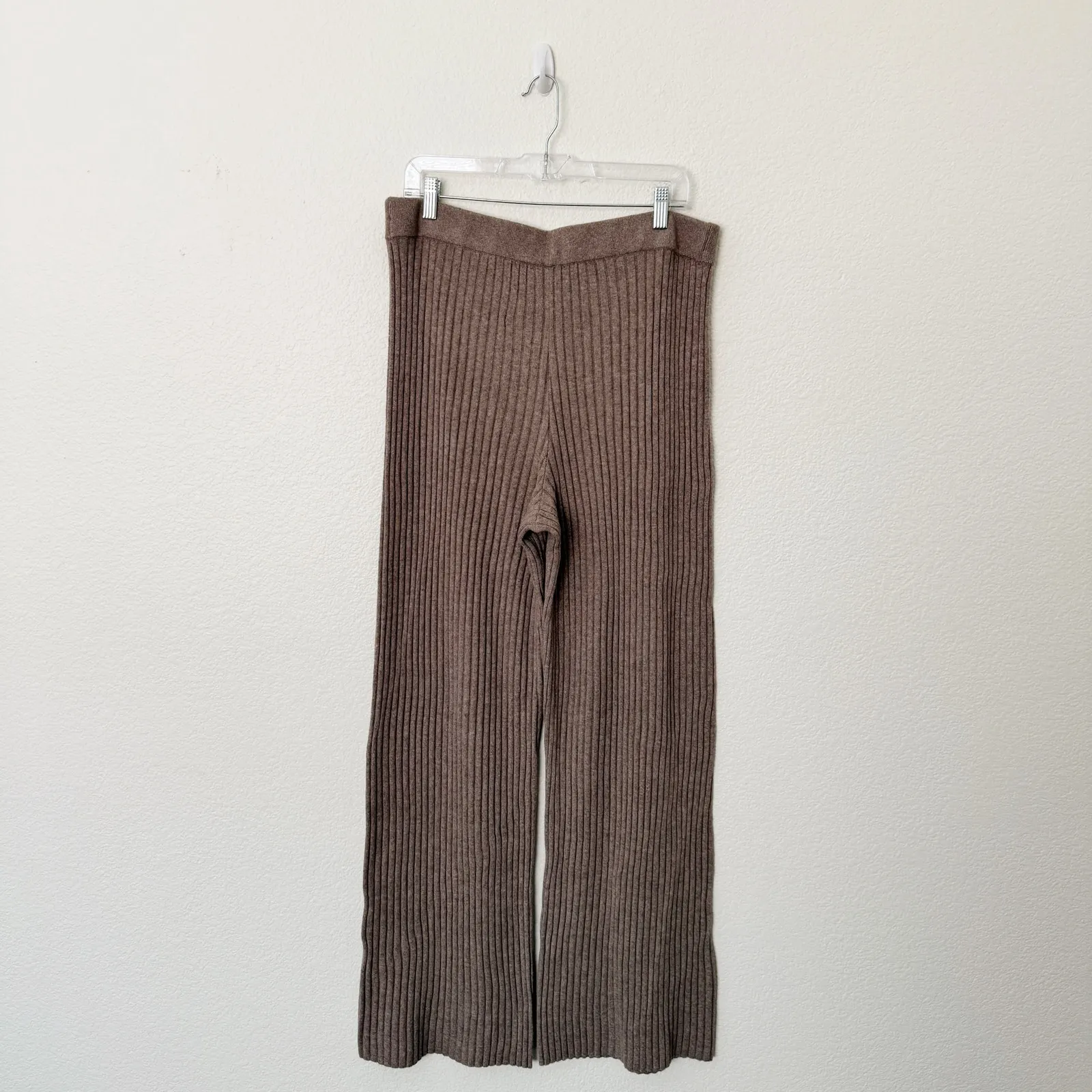 [Gap] Beige High Rise CashSoft Wide Rib Knit Sweater Pants NWT Sz Large Tall LT - Image 3