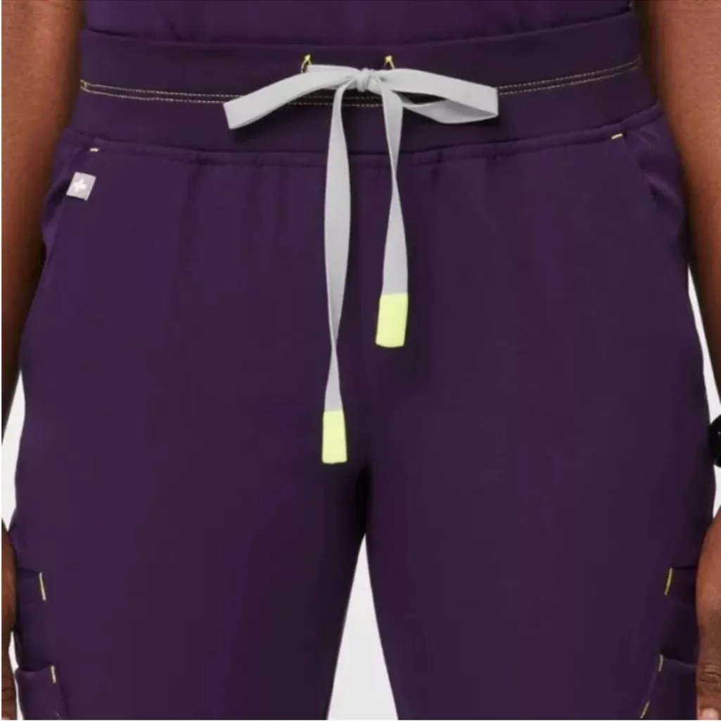 Figs Soeng Slim Straight Leg Scrub Pants in Purple Jam Size XXS NWOT - Image 3