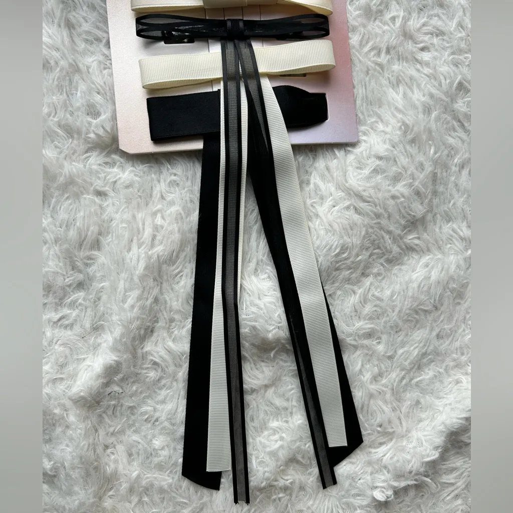 Happily Grey Black and Cream 6 Bow Clip Set - Image 5