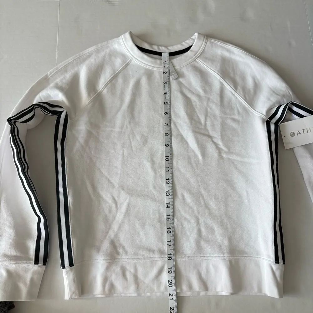 NWT  24/7 Striped Sweatshirt white black size xs - Image 11