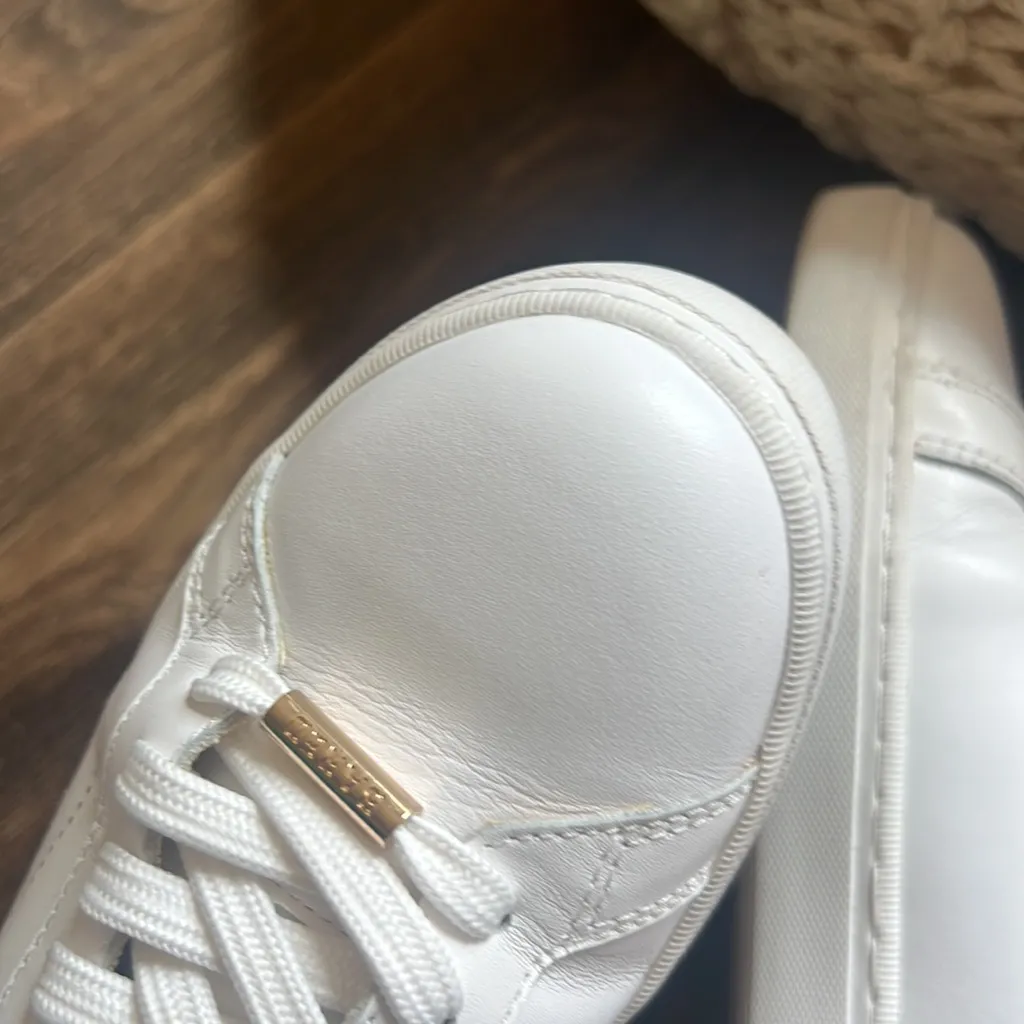 Bared The Hunger Project Shoes White Size 7 - Image 6