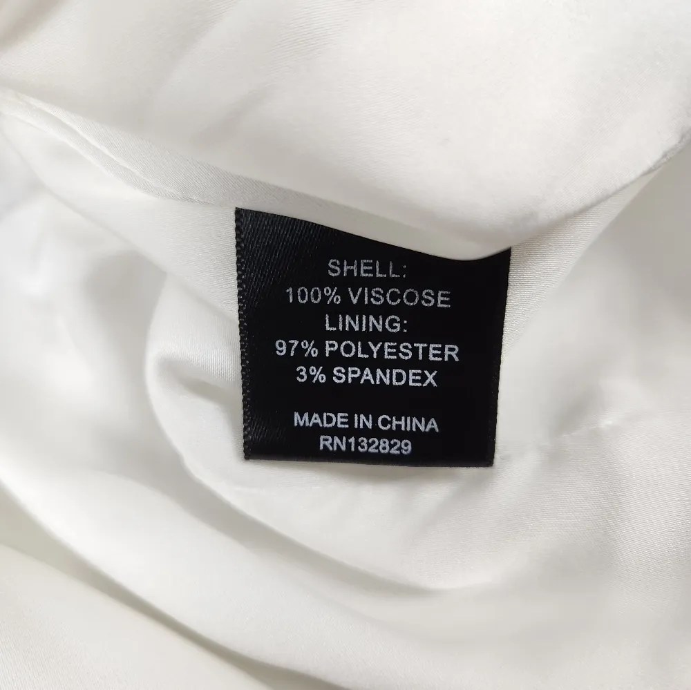 DUNDAS x  Harlow Mini Dress in Metallic Ivory XS *No Brooch* - Image 11