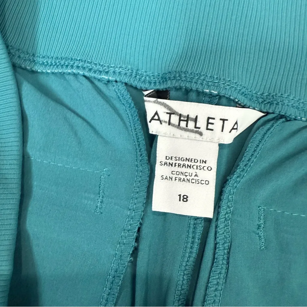 NWOT‎ Athleta Brooklyn Short Teal Green Size 18 - Image 7